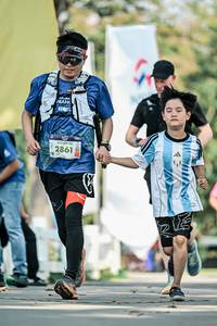 BIB: 
                            <button type="button" onclick="openModal(25948263)" class="btn btn-primary btn-sm float-right btn-popup" data-toggle="modal" data-target=".modal-high-quality">
                        <i class="fas fa-shopping-cart"></i> Add to Cart
                    </button>
                                            <button type="button" onclick="isThisMe(25948263, true)" class="btn btn-success btn-sm float-right btn-popup btn-isme hidden" data-toggle="tooltip" data-placement="bottom" title="นี่คือรูปของคุณใช่ไหม คลิกที่นี่เพื่อเอาเข้าอัลบั้ม">
                        <i class="fas fa-plus"></i> Add to album
                    </button>
                    <button type="button" onclick="isThisMe(25948263, false)" class="btn btn-warning btn-sm float-right btn-popup btn-isnotme hidden">
                        <i class="fas fa-ban"></i> Remove from album
                    </button>